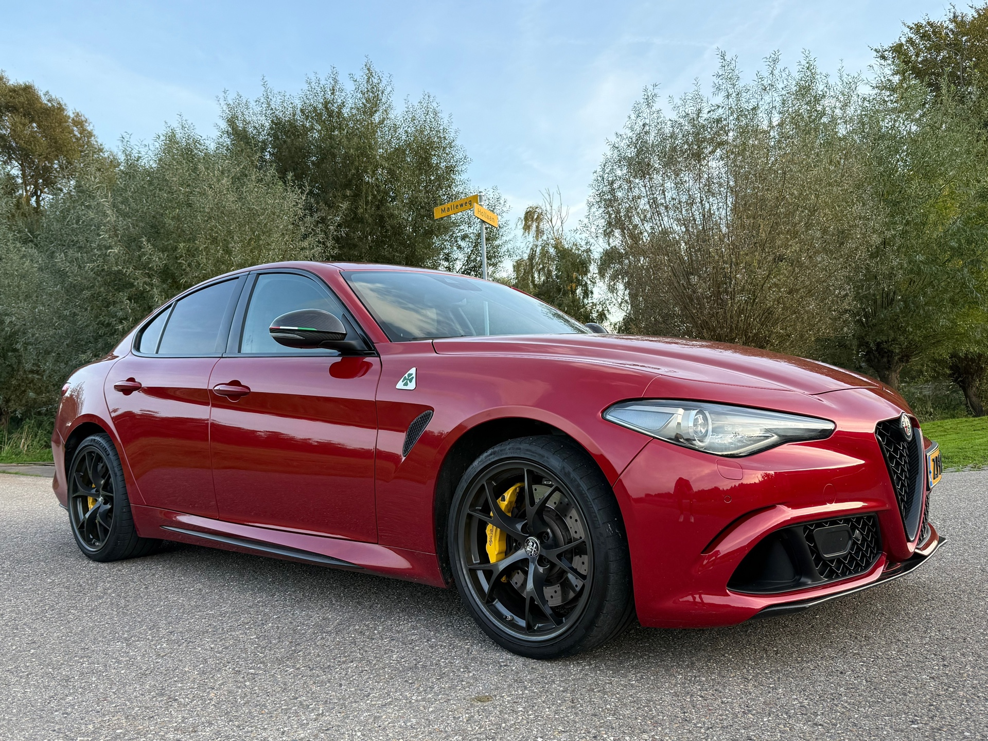 Alfa Romeo Giulia 2.9 V6 Quadrifoglio Automaat | Carbon | Harman & Kardon | Akrapovic | Leder/Alcantara | Stuur- & Stoelverwarming: foto 31