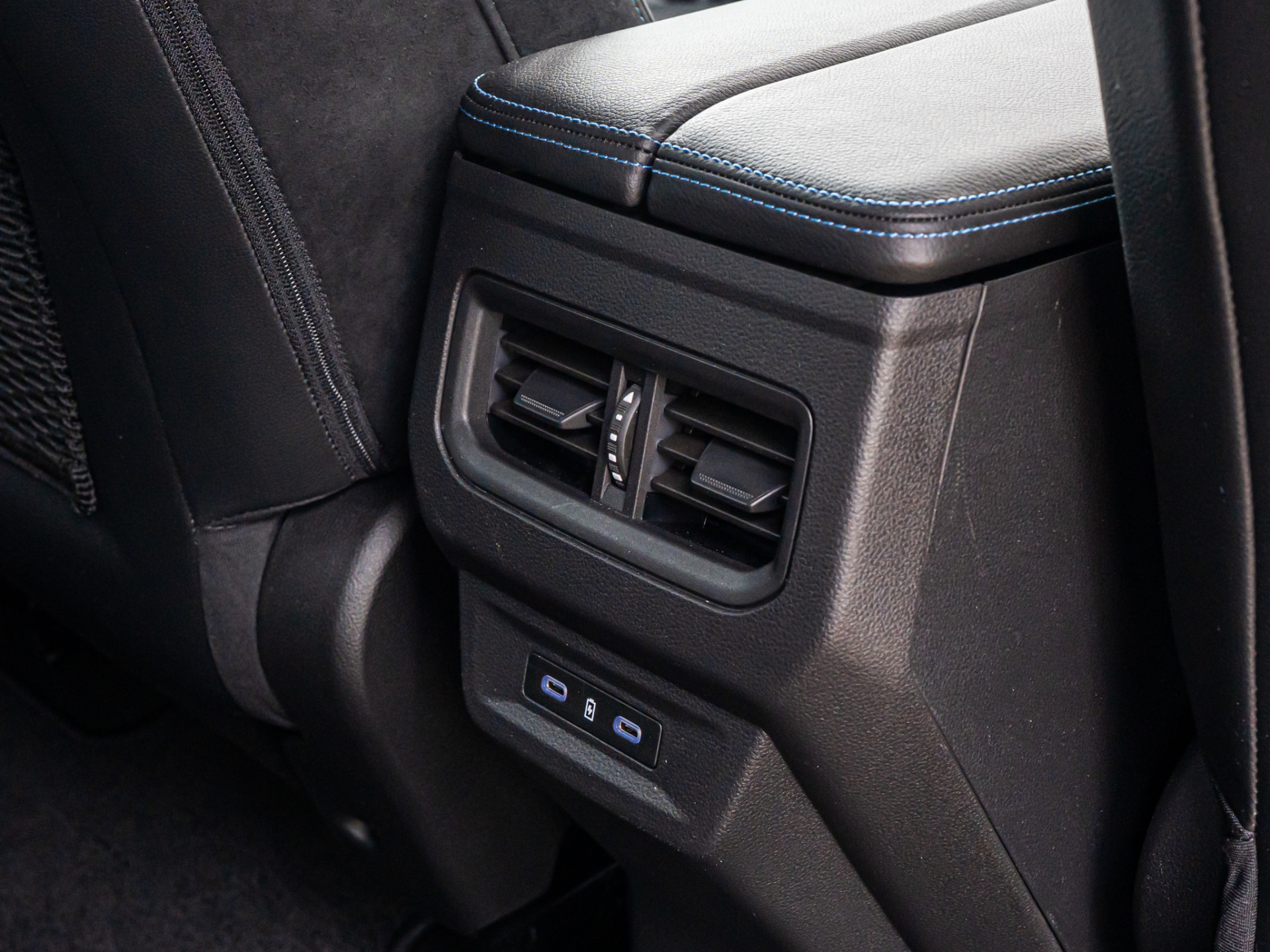 Renault Austral 1.2 E-Tech full hybrid 200 iconic esprit Alpine: foto 34