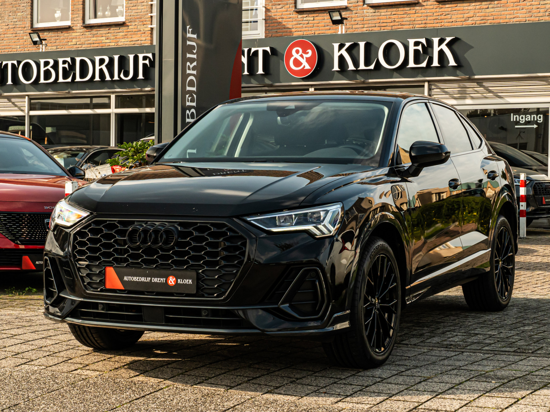 Audi Q3 Sportback 45 TFSI e Advanced Edition: foto 30