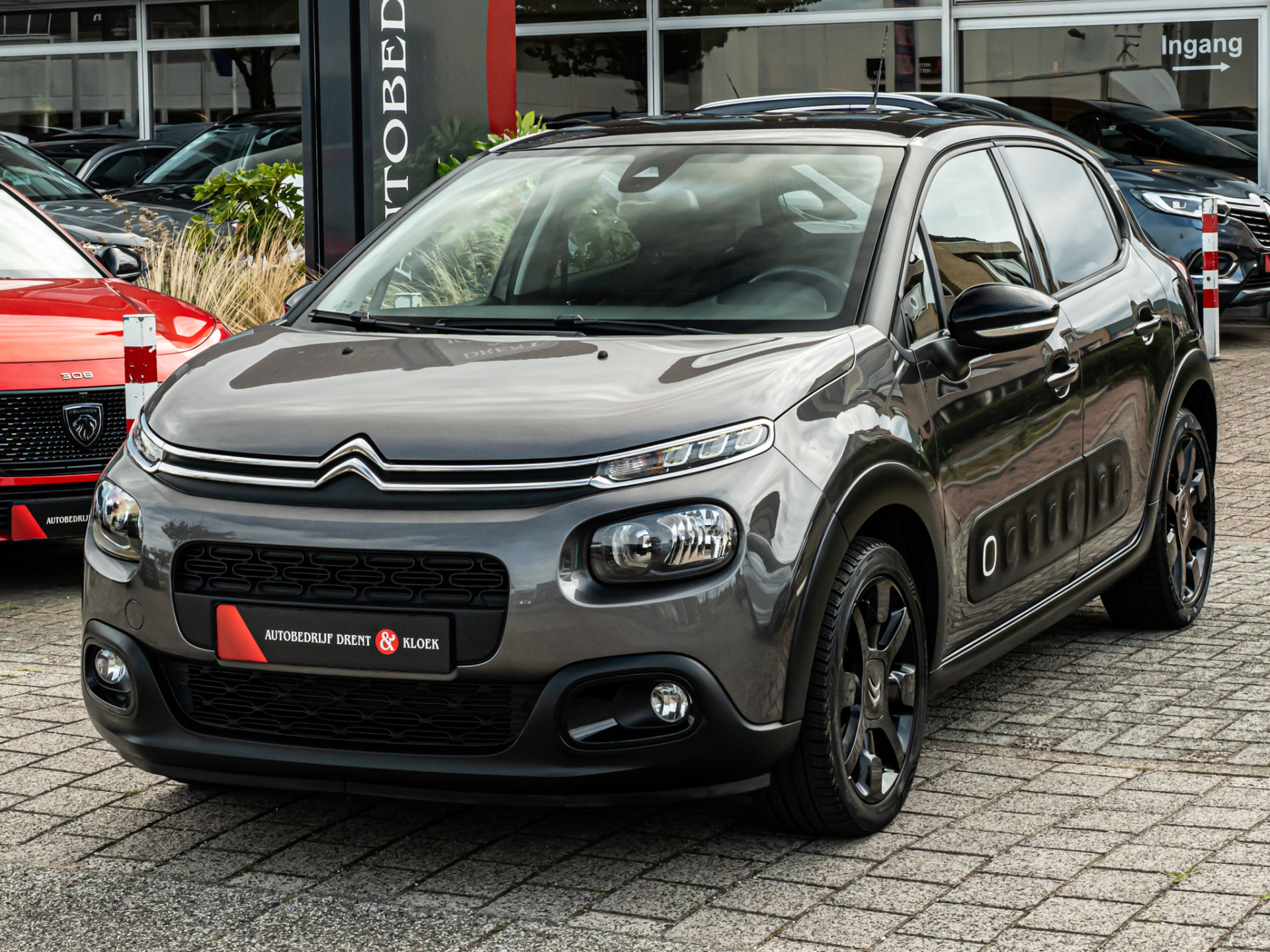 Citroën C3 1.2 PureTech Shine: foto 30