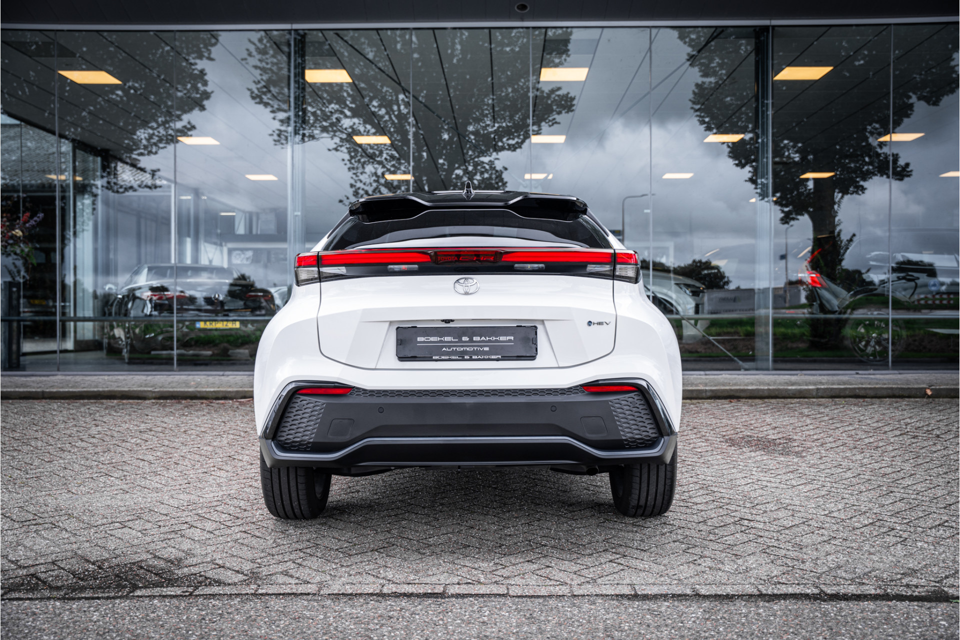 Toyota C-HR 1.8 Hybrid 140 Executive ** Panodak ** Trekhaak ** Bi-tone ** JBL: foto 70