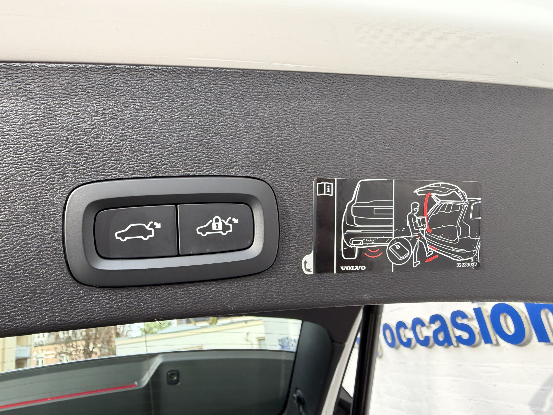 Volvo XC40 1.5 T4 Recharge R-Design Panorama dak Onderhoudsboekjes: foto 24