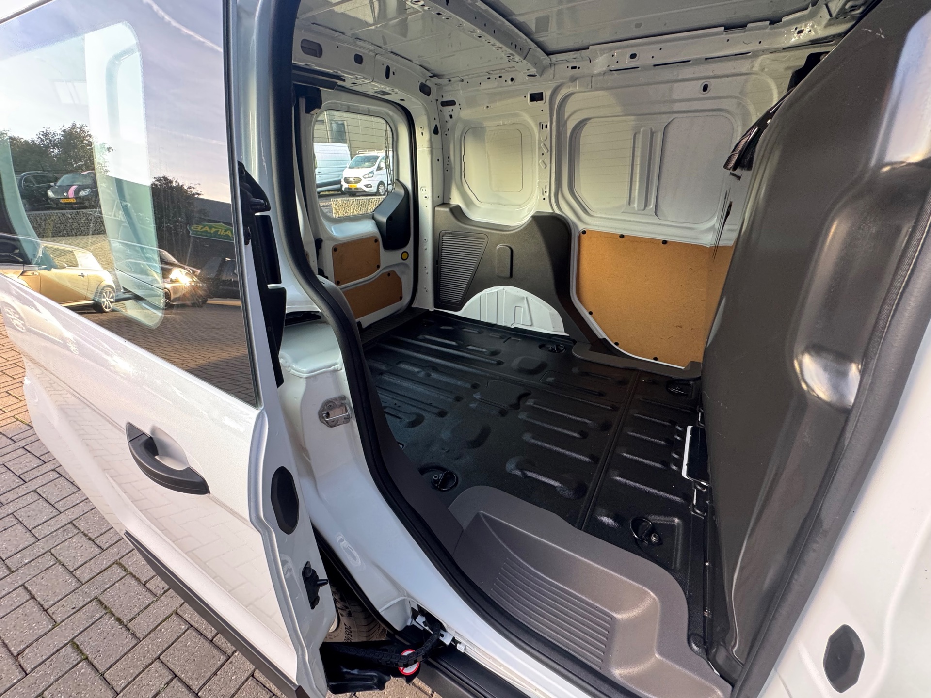 Ford Transit Connect 1.5 EcoBlue / Automaat / Pdc / 86.000 km !!!: foto 16