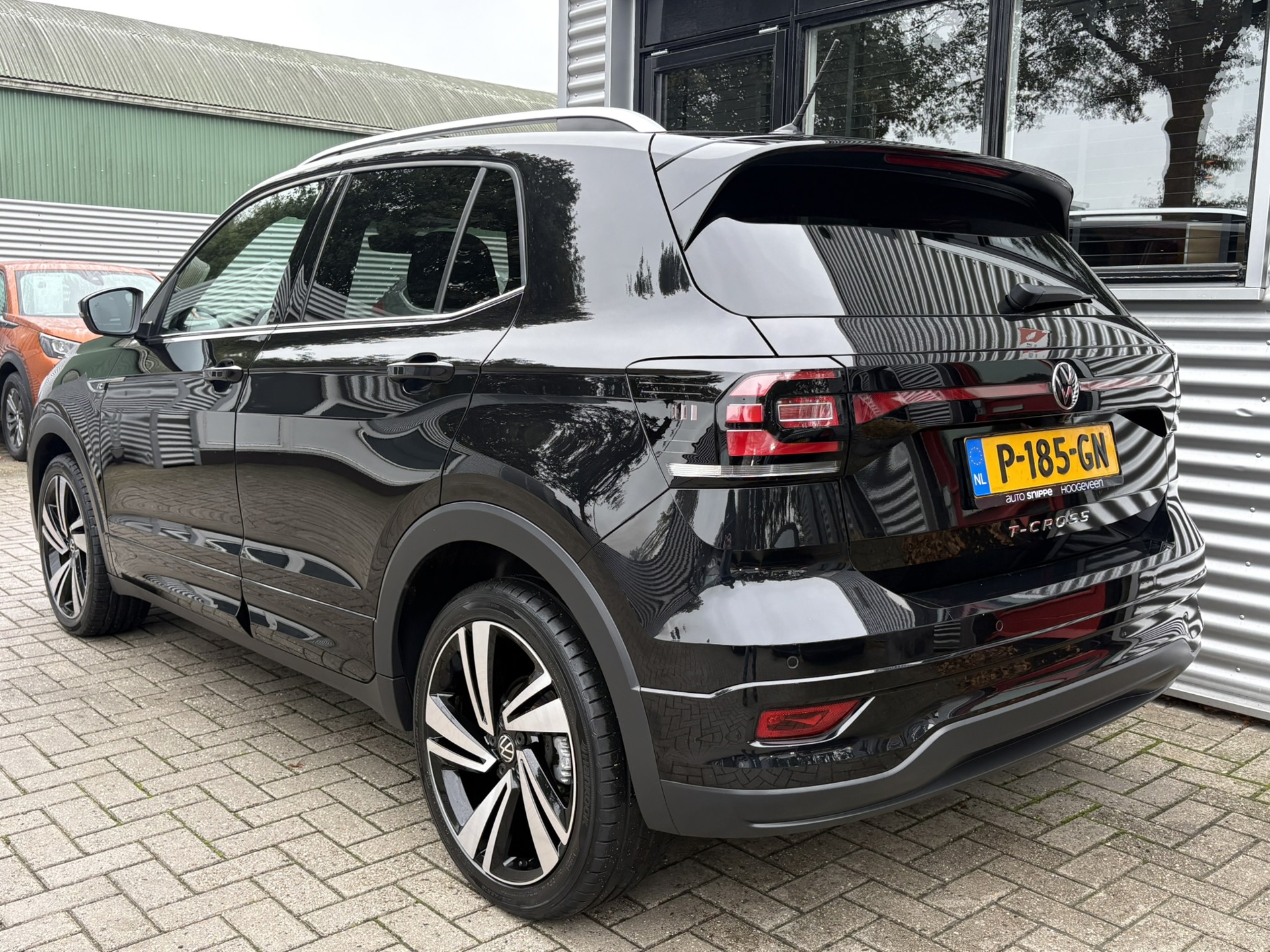 Volkswagen T-Cross 1.0 TSI R-Line -VIRTUAL COCKPIT-DODE HOEK-STOELVERWARMING-FULL LED-18'' LMV-CLIMA-ADAPTIVE CRUISE-ETC.: foto 34