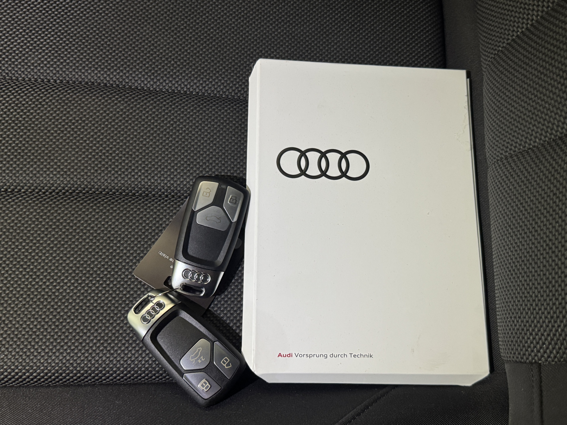Audi A4 Avant 35 TFSI 2.0 150PK S-TRONIC PRO-LINE: foto 37