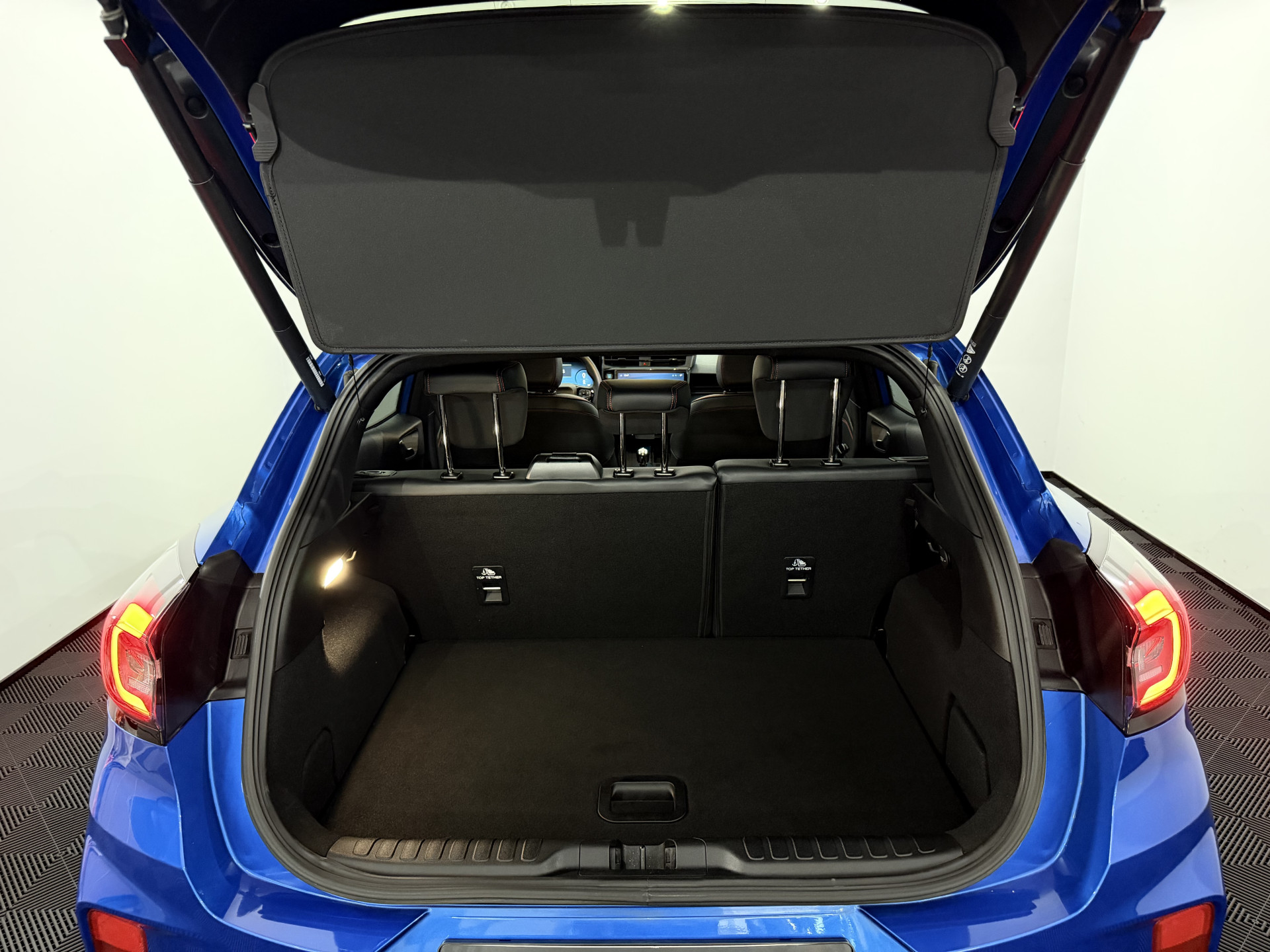 Ford Puma 1.0 EcoBoost Hybrid ST-Line X Facelift: foto 34