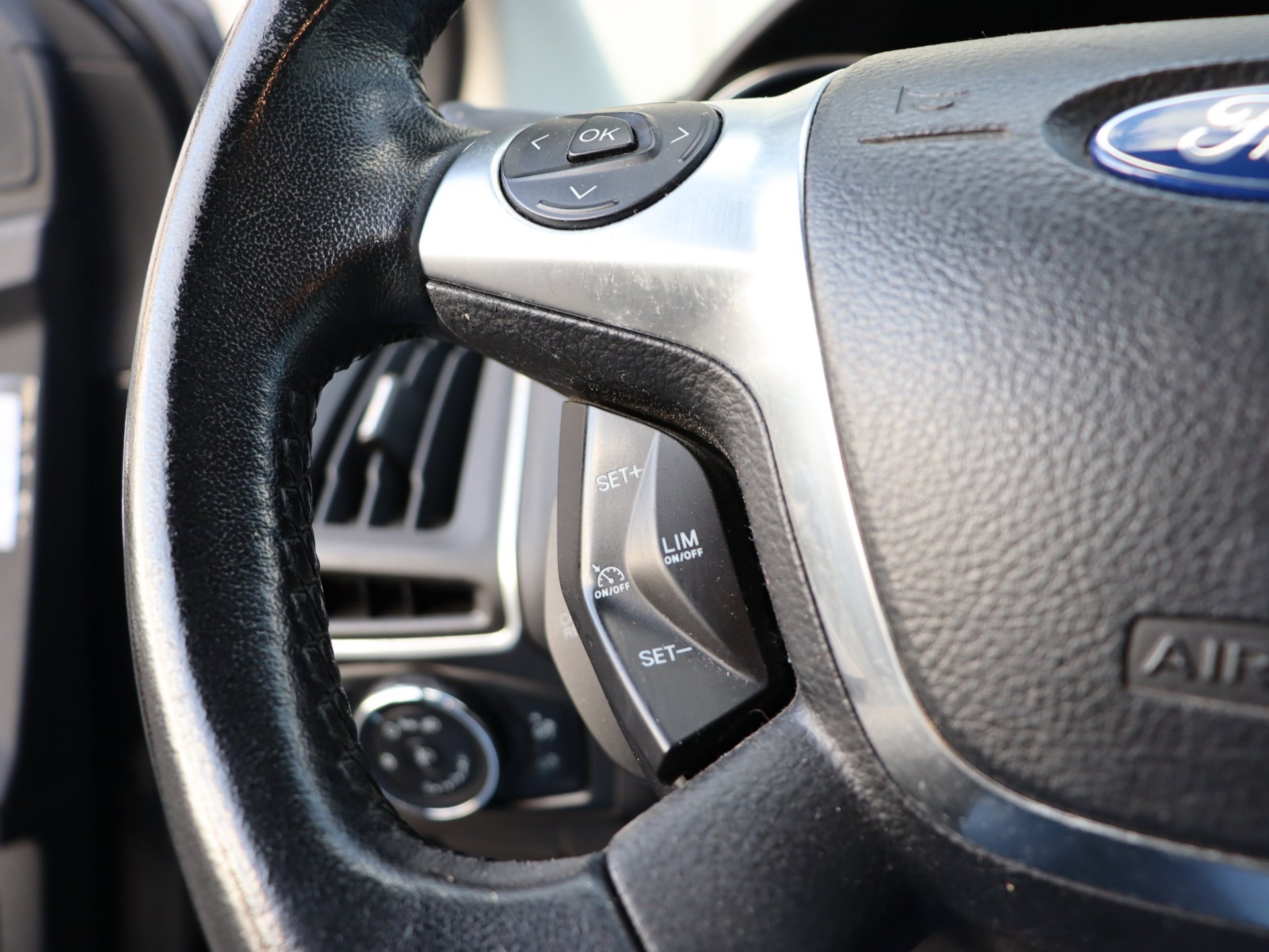 Ford Focus 1.0 EcoBoost Titanium navi LM cruise: foto 16