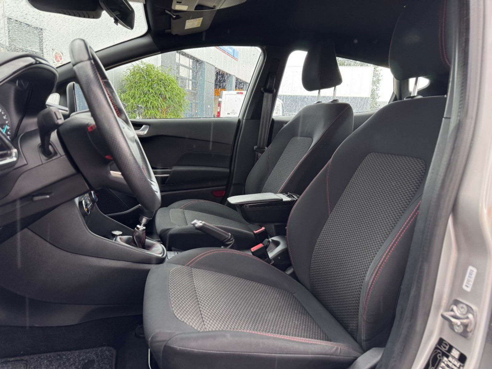 Ford Fiesta 1.0 EcoB. ST-Line - stoel/stuurverwarming - navi: foto 20