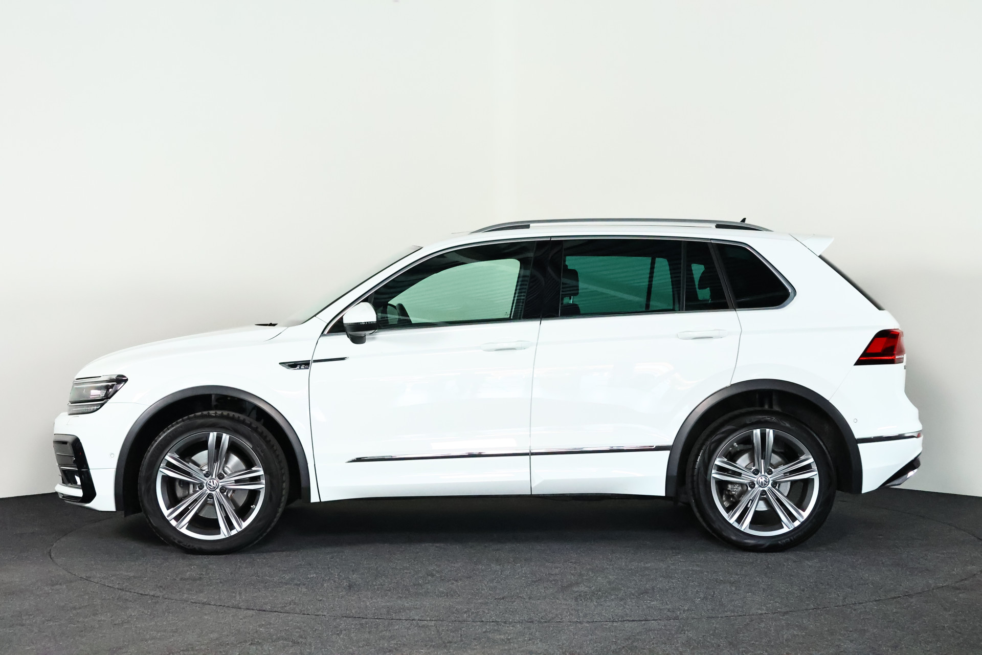 Volkswagen Tiguan 2.0 TSI 4Motion R-Line: foto 33