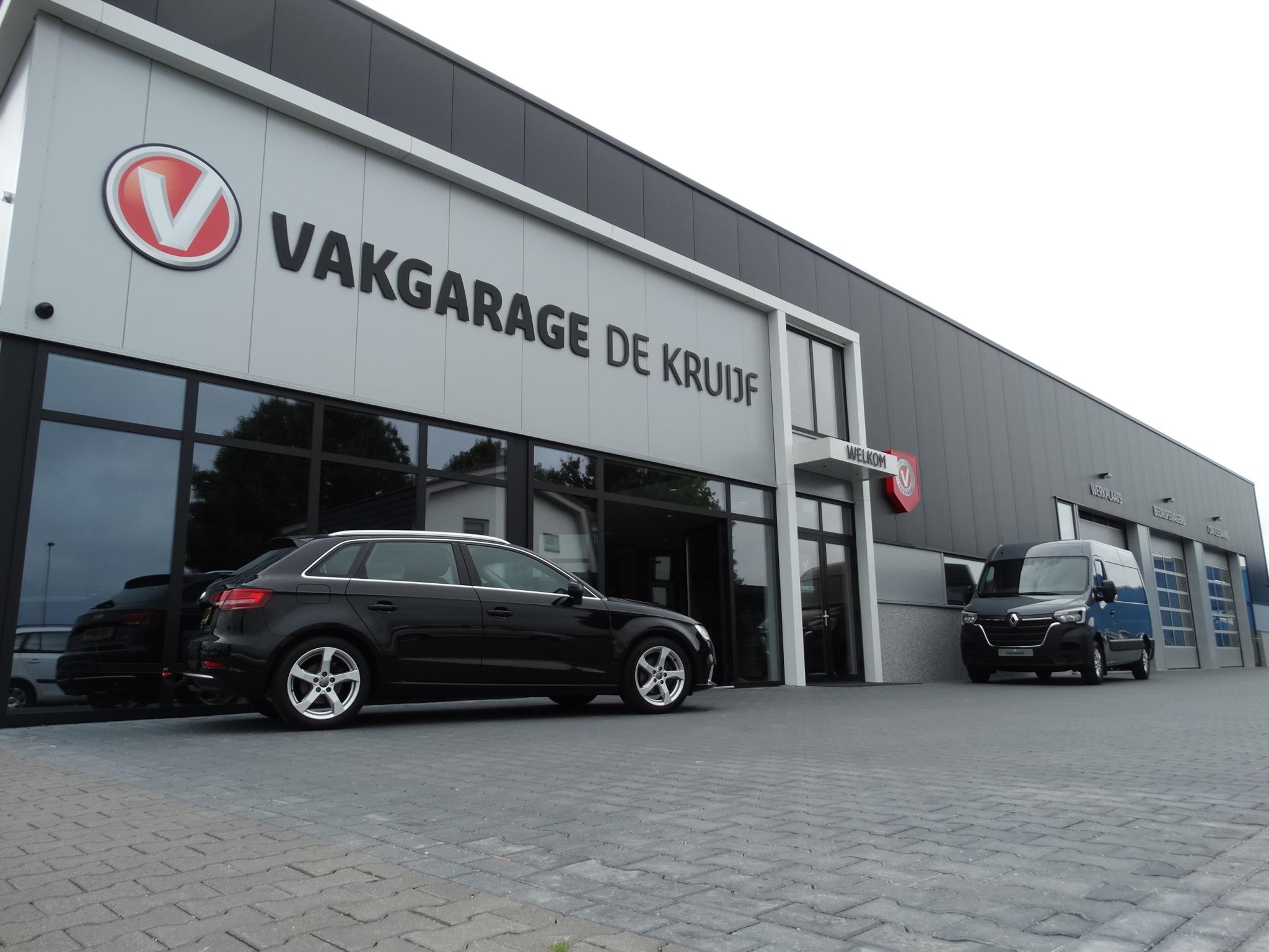 Škoda Kamiq 1.0 TSI Business Edition: foto 45