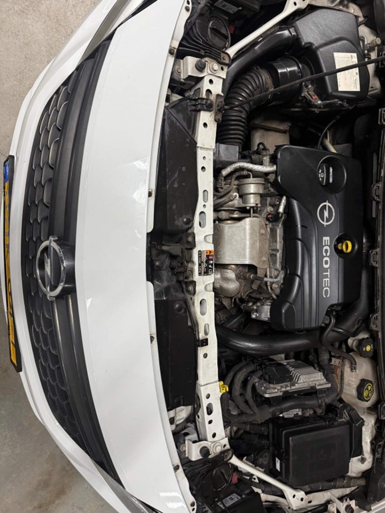 Opel Astra 1.0 Selection: foto 15