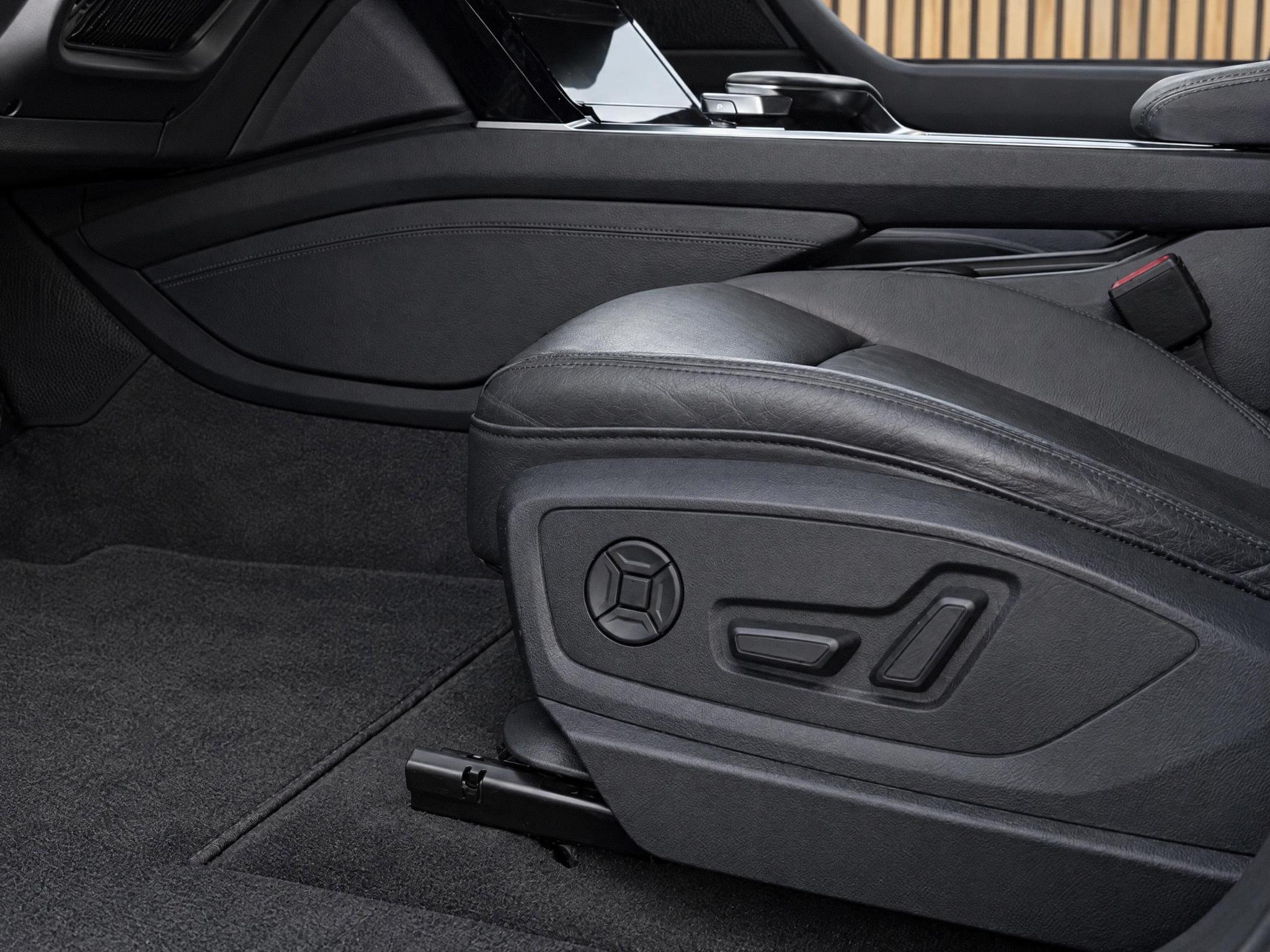 Audi e-tron e-tron 50 quattro Launch edition plus 71 kWh: foto 30