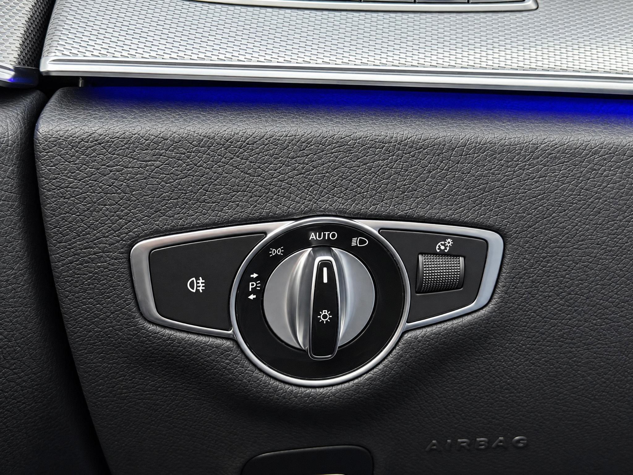 Mercedes-Benz E-Klasse 200 Premium Plus: foto 29