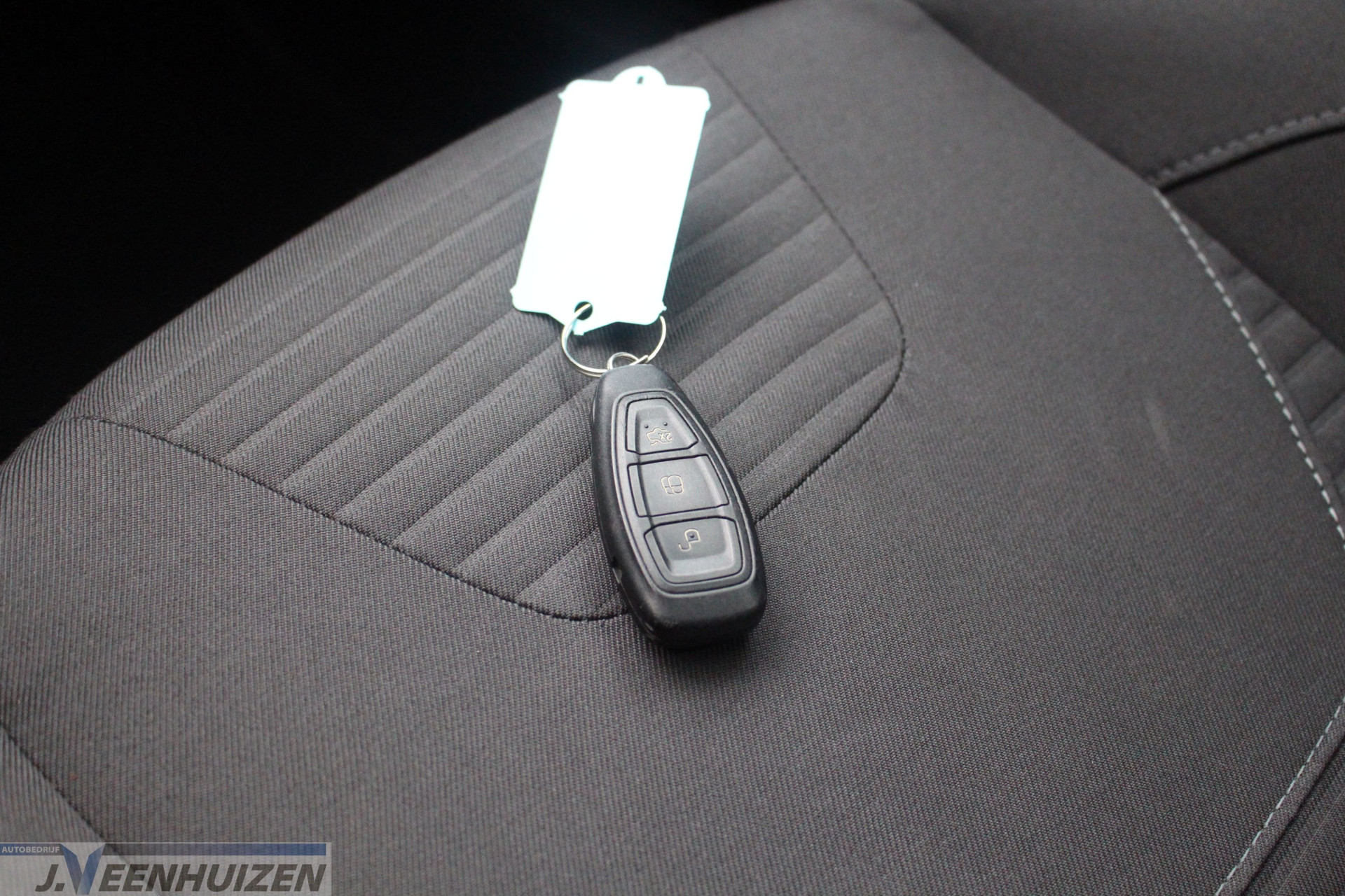 Ford Focus Wagon 1.0 Titanium Edition: foto 28