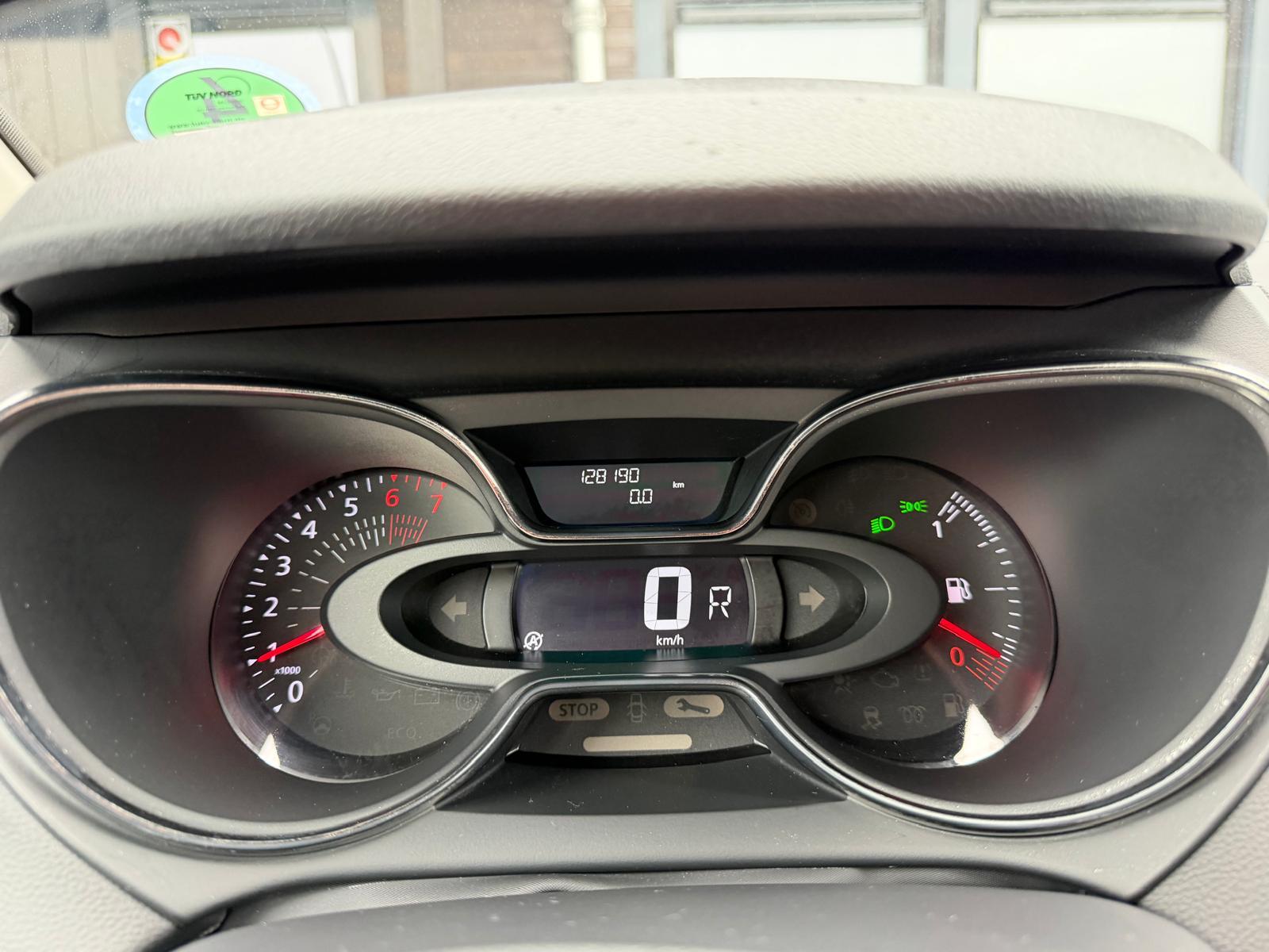 Renault Captur 1.2 TCe Intens: foto 40