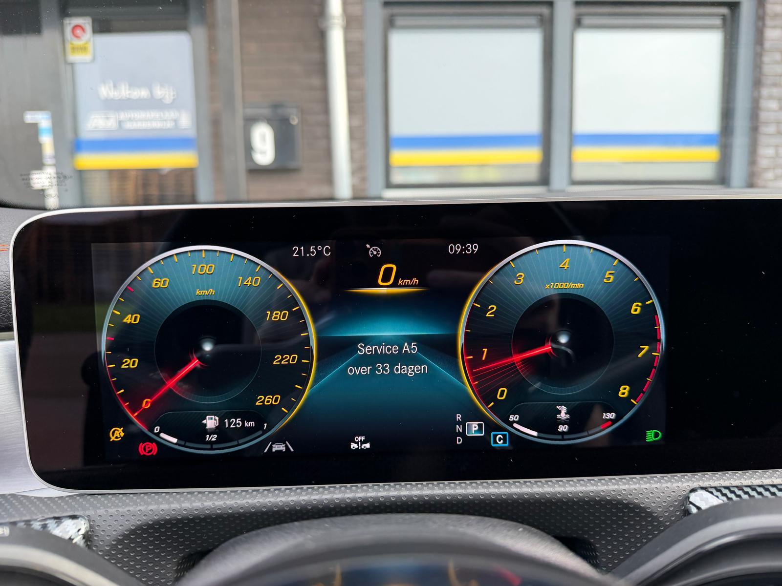 Mercedes-Benz CLA 220 4MATIC: foto 44