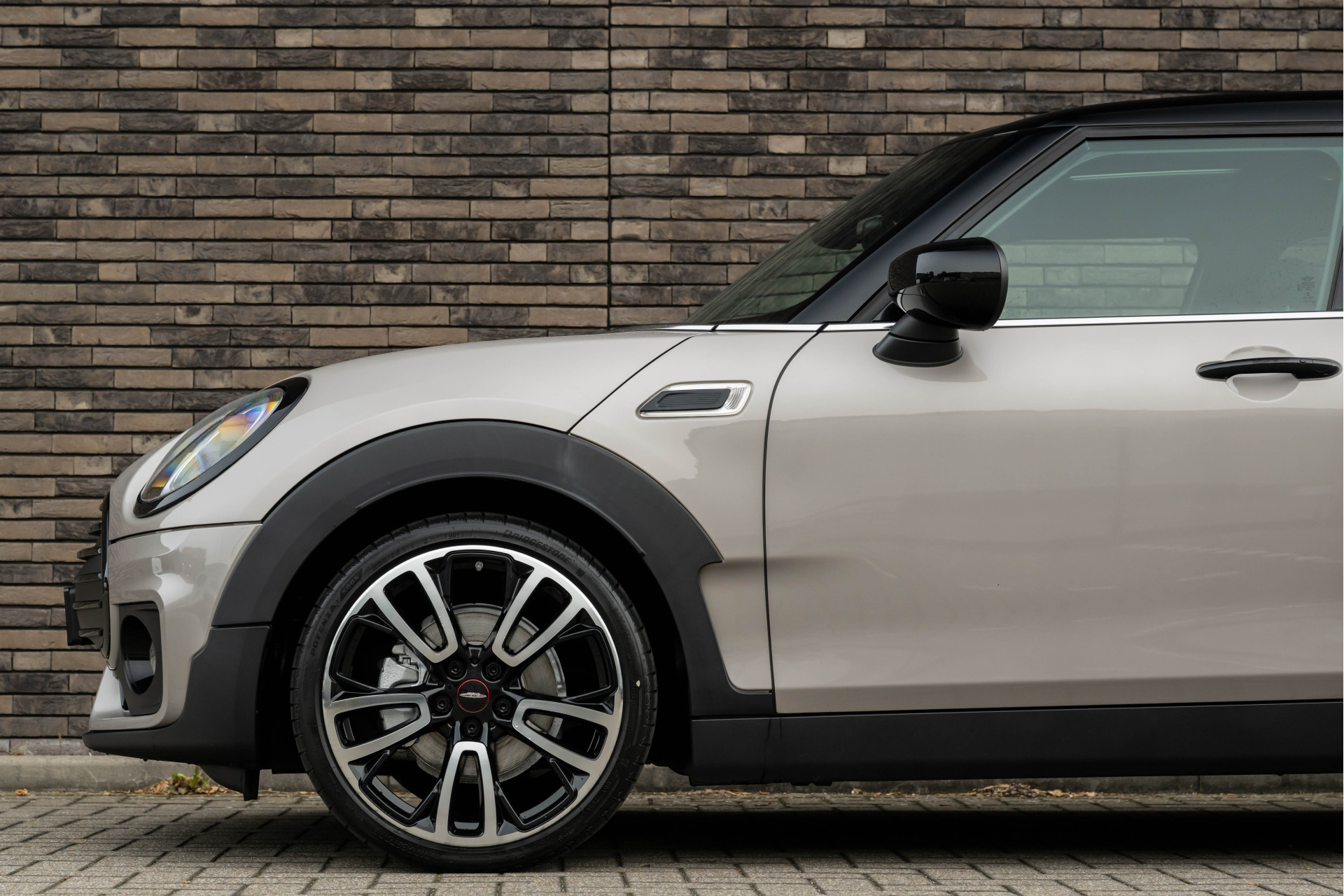 MINI Clubman 1.5 Cooper Aut. | JCW-Trim | Navi | Panorama | Leder | Camera | 19"LM | Rooftop Grey: foto 31