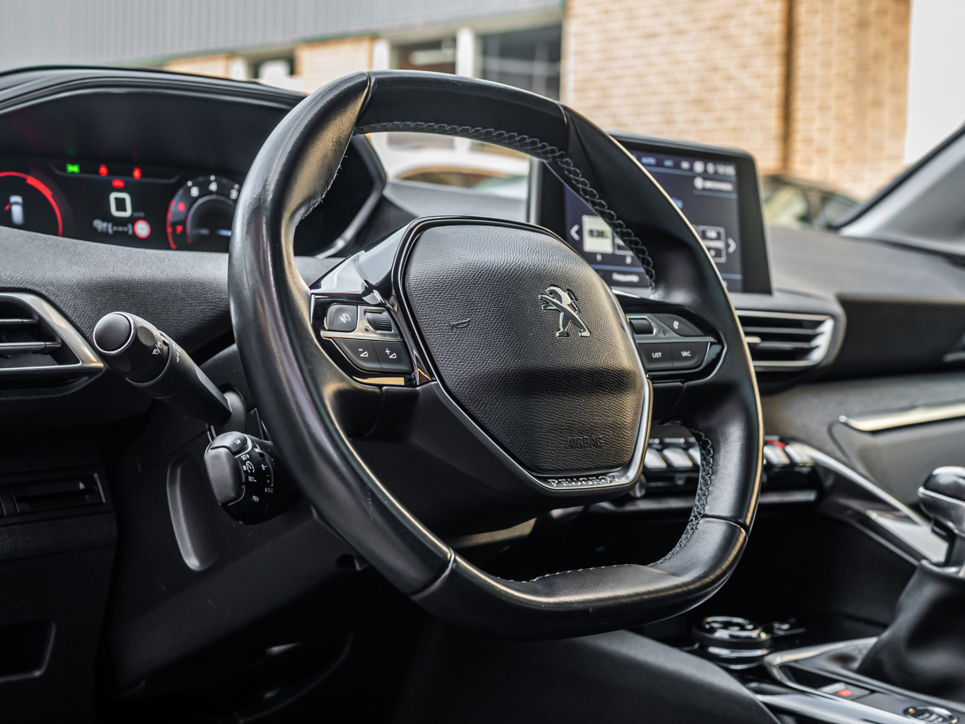 Peugeot 3008 1.2 PureTech Crossway: foto 31