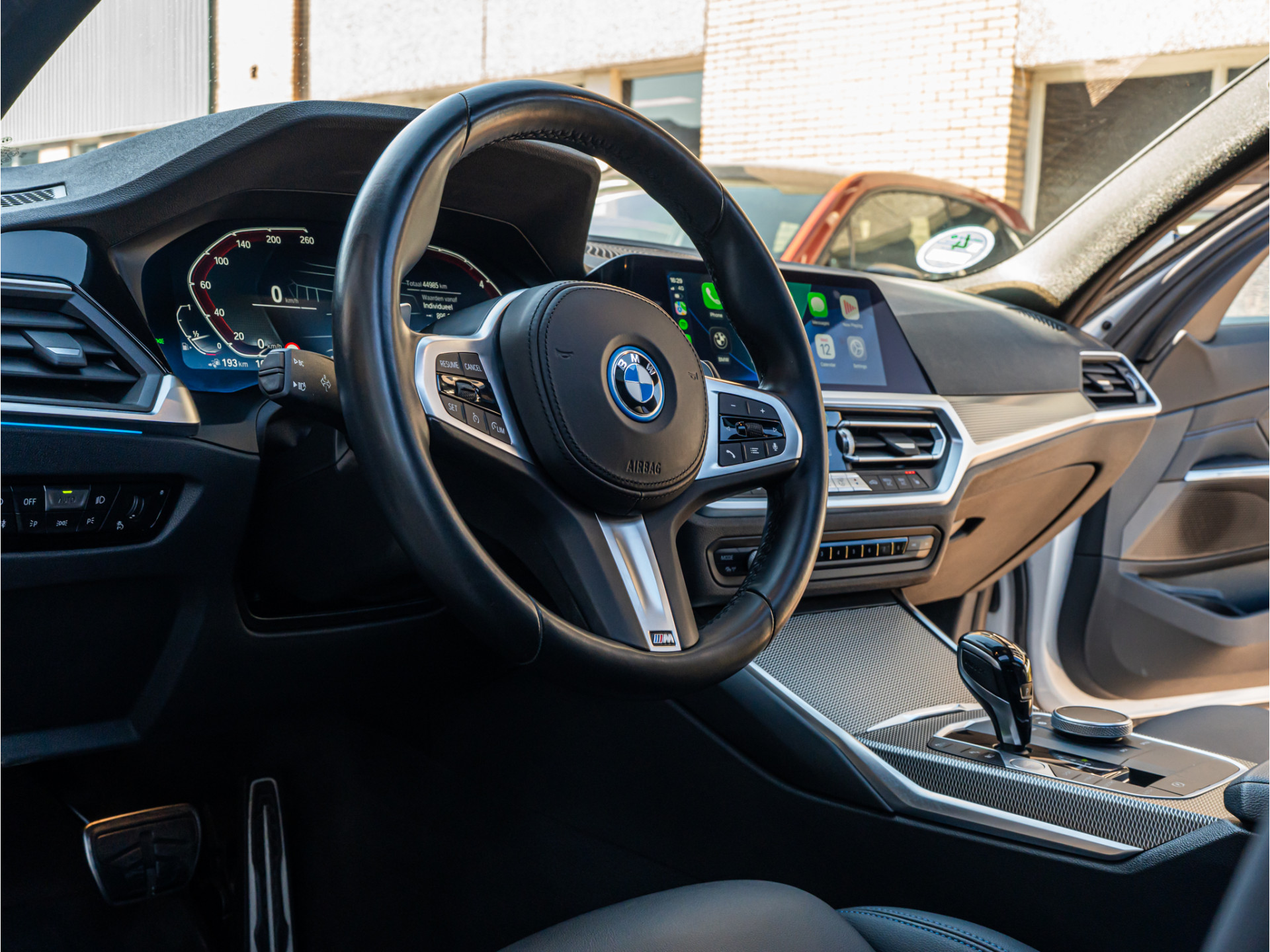 BMW 3 Serie Touring 320e xDrive M-Sport: foto 29